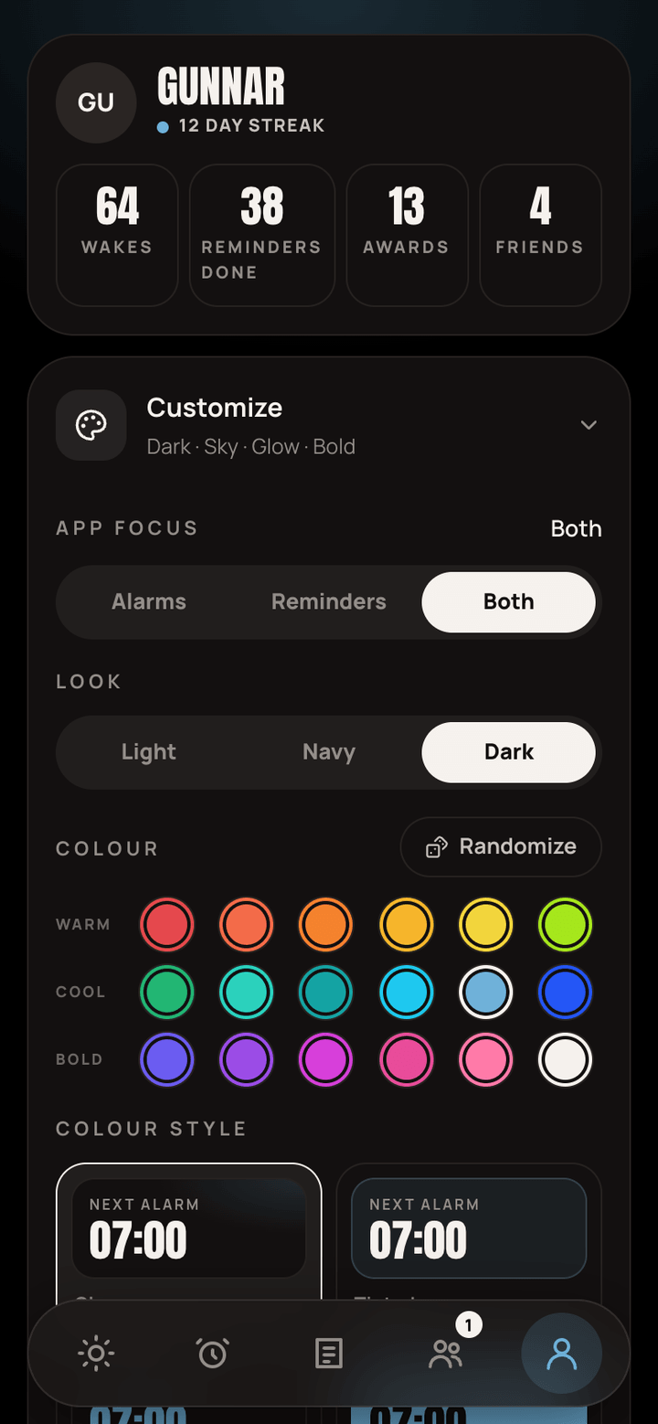 Me, Customize: Light, Navy or Dark, 18 colours and colour styles.